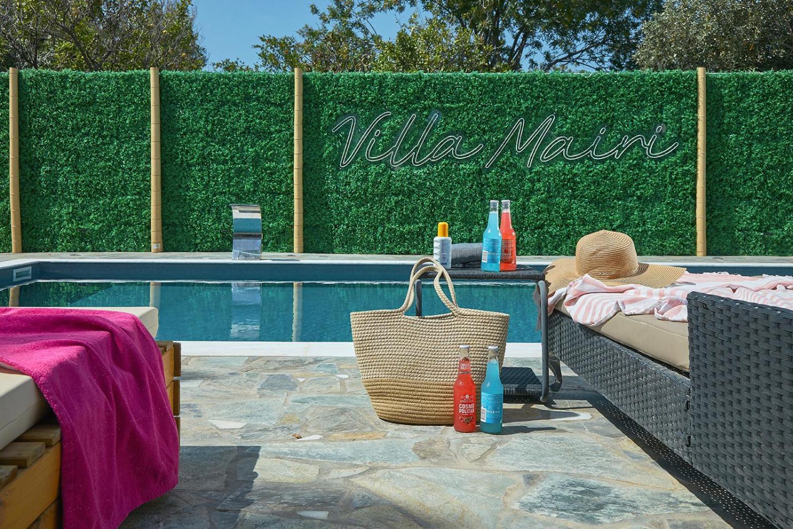 Villa Mairi - 2 Private Pools & Game Room Near Athens Szalamína Kültér fotó